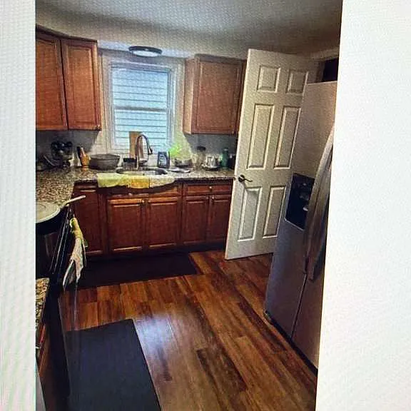 597 Orange St #1 — Photo 1