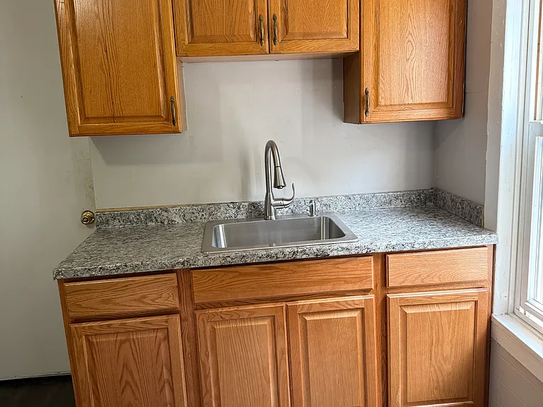 33 N Main St #2 — Photo 5