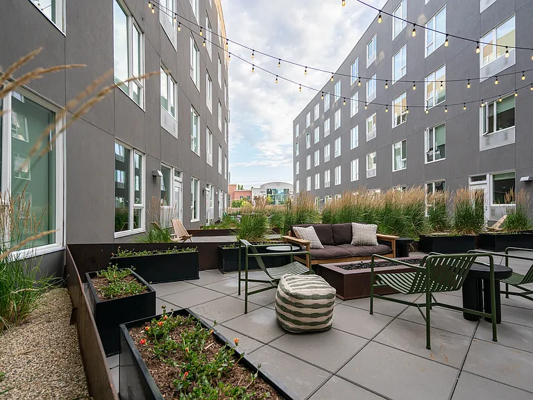 The Fowler Apartments — Photo 17