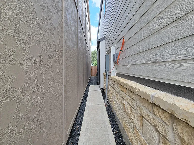 17105 White Acer Way — Photo 4