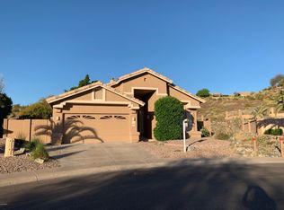 2303 E Hiddenview Dr, Phoenix, AZ 85048