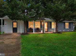 225 Garner Ave, Waldorf, MD