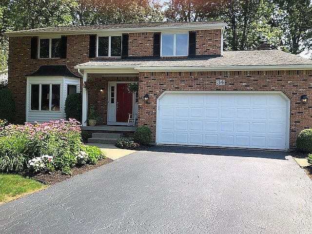 1st image of 34 Sovereign Ct