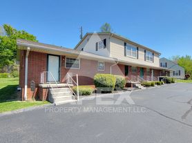 5024 Jacksboro Pike