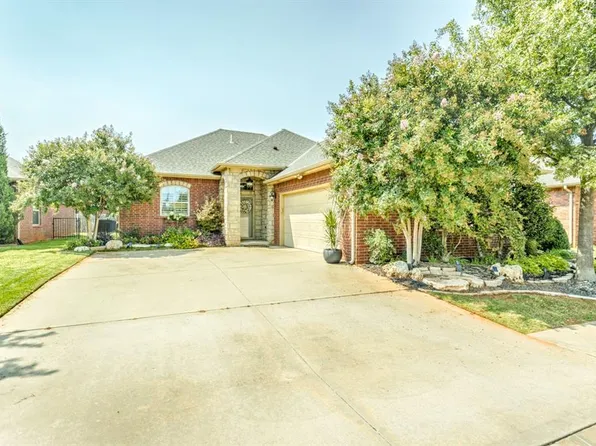 10239 Kingston Way, Oklahoma City, OK 73120