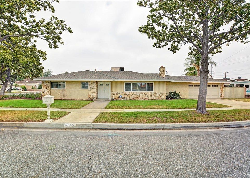 1st image of 9665 Blanchard Ave