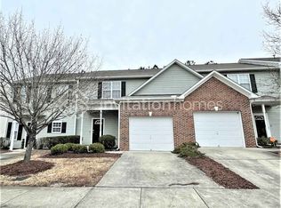 5006 Rainmaker Dr, Durham, NC 27704