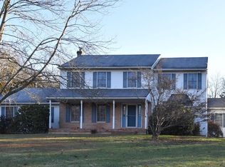 392 Fallow Field Ln, Harleysville, PA 19438