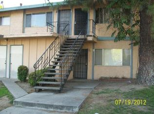 103 W Cascade Dr APT C, Rialto, CA 92376