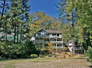 27599 W Shore Rd, Lake Arrowhead, CA 92352