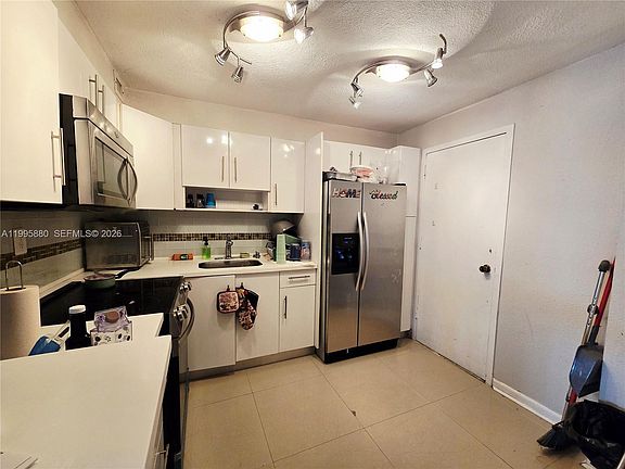 4th image of 1470 NE 125th Ter APT 308