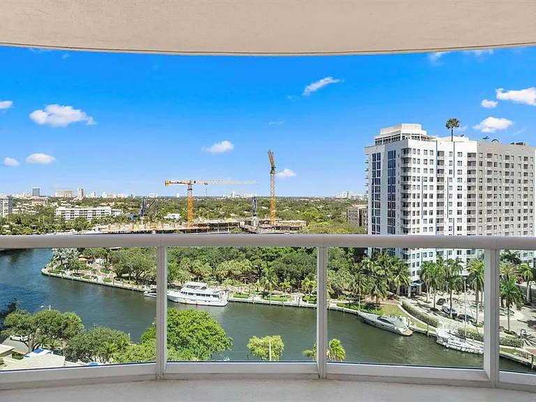 347 N New River Dr E #1203 — Photo 24