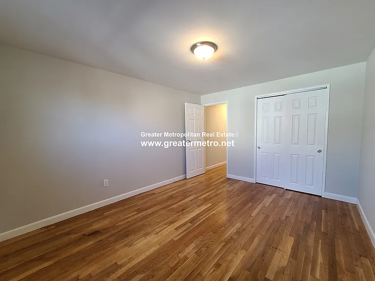 7-9 Holmes St #4B — Photo 11