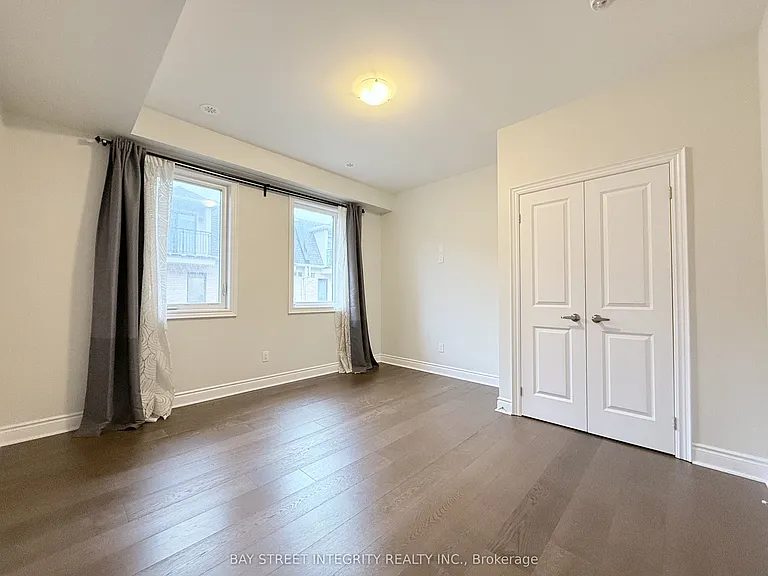 2160 Trafalgar Rd #3 — Photo 11