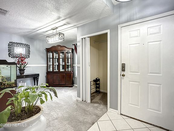 4th image of 8995 BRIDGECREEK Drive