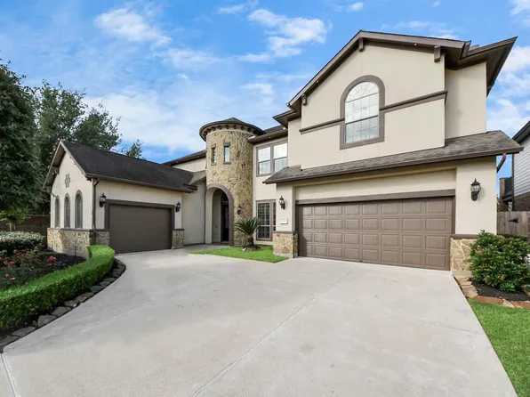 4814 Burclare Ct, Sugar Land, TX 77479