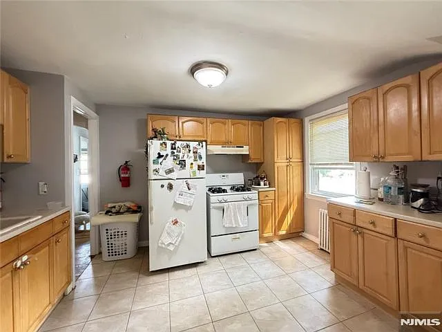 342 Lincoln Ave #2 — Photo 3