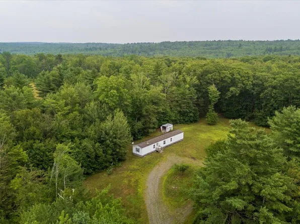 305 Augusta Road, Washington, ME 04574