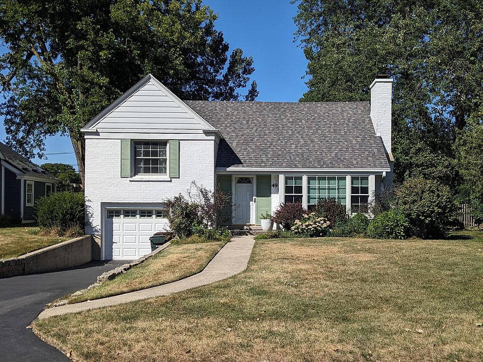 Unfurnished home in beautiful Williamsburg Village