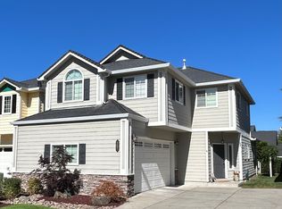 287 Meadow Dr, Ashland, OR 97520