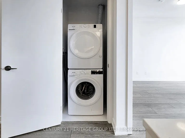 8888 Yonge St #708 — Photo 28