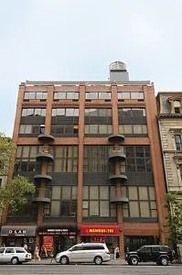 Rented by Douglas Elliman | media 14