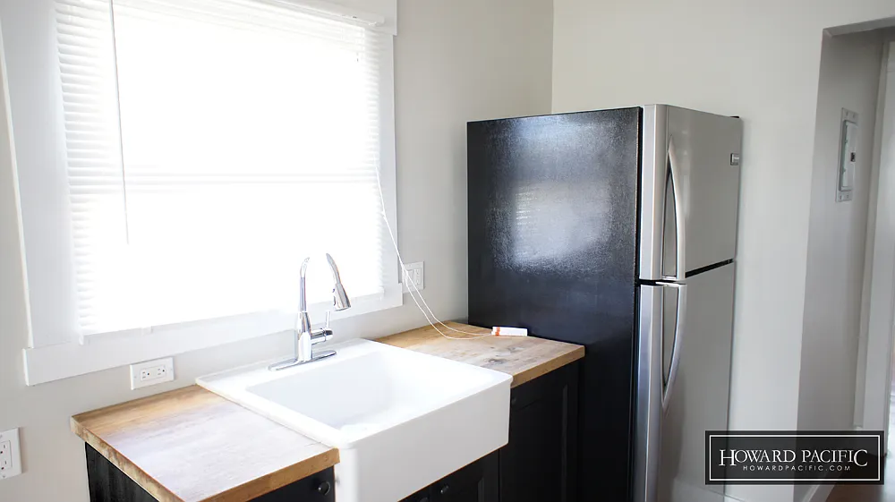 432 E 6TH ST Raymond Dee - 436 — Photo 3