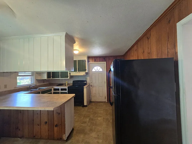 5206 Shagbark Rd — Photo 3