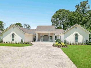 11017 N Oak Hills Pkwy, Baton Rouge, LA 70810