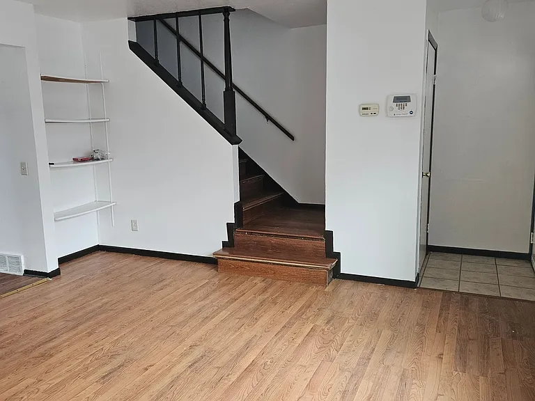 3124 Churchill Dr — Photo 10