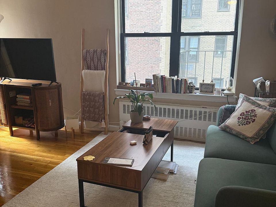 1st image of 208 E 70th St APT 4E