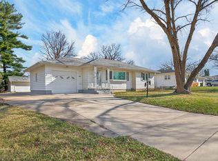 660 Wilshire Ave, Waterloo, IA 50701