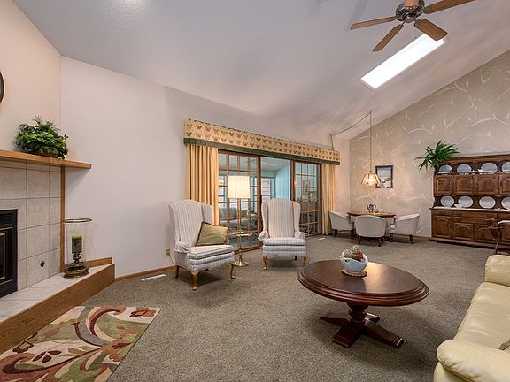5th image of 3803 Wrenwood Ct #40