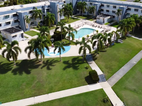 0 Condominio Paraiso #B5, Aguada, PR 00602