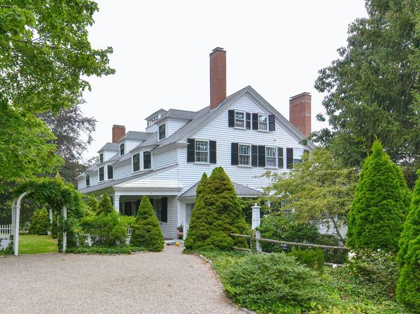 135 Bridge St, Manchester, MA 01944