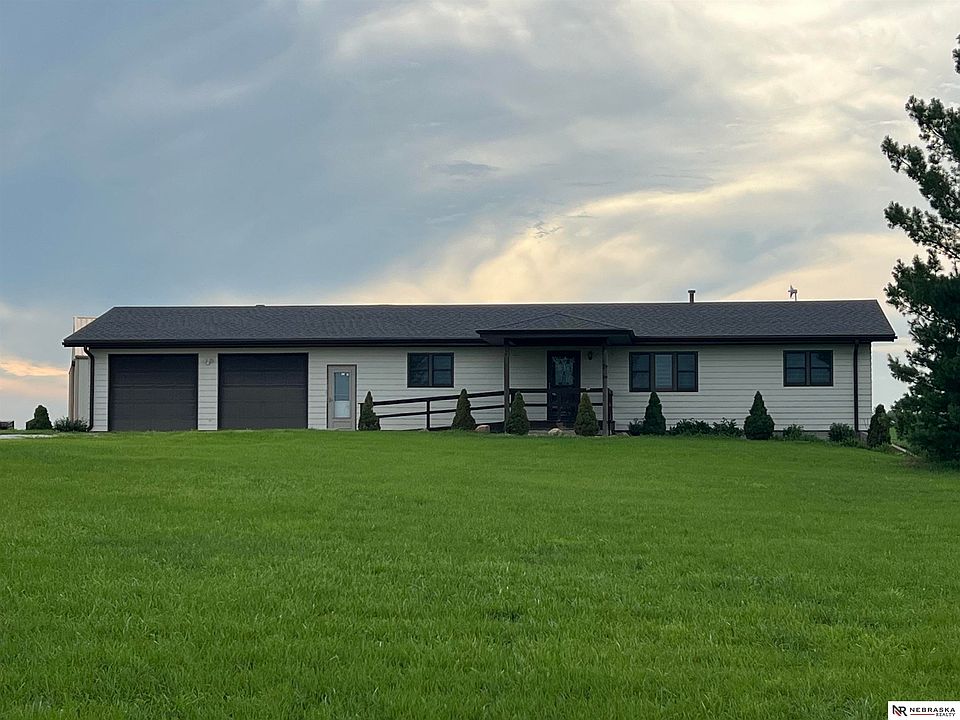 1st image of 3401 NW 126th St
