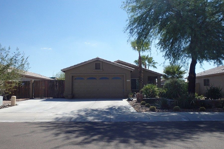 1st image of 8745 W Manzanita Dr
