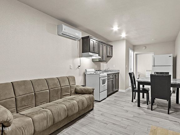 5th image of 413 Alicia Dr #B
