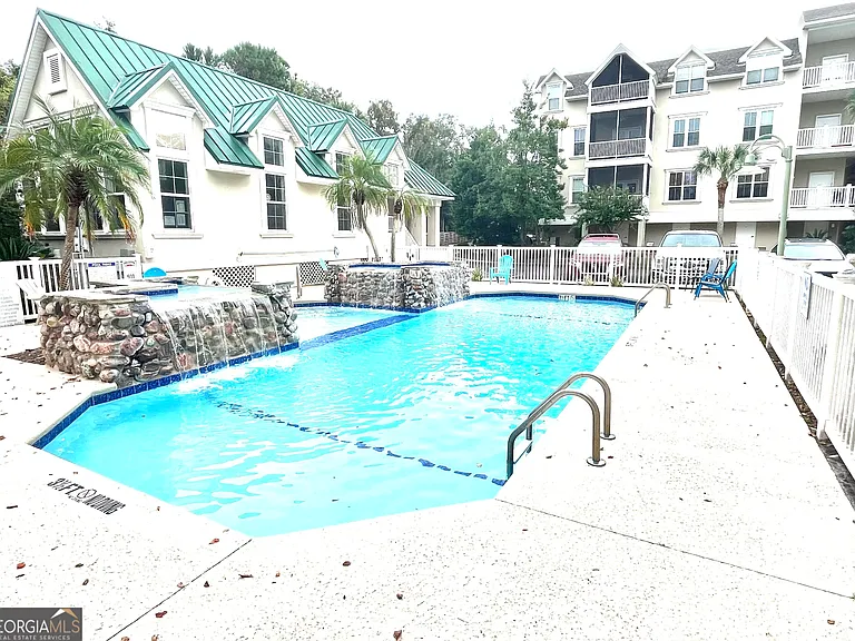 122 Shady Brook Cir #100 — Photo 34