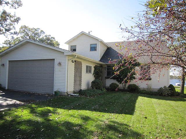 1st image of 40630 N Lake Bluff Dr