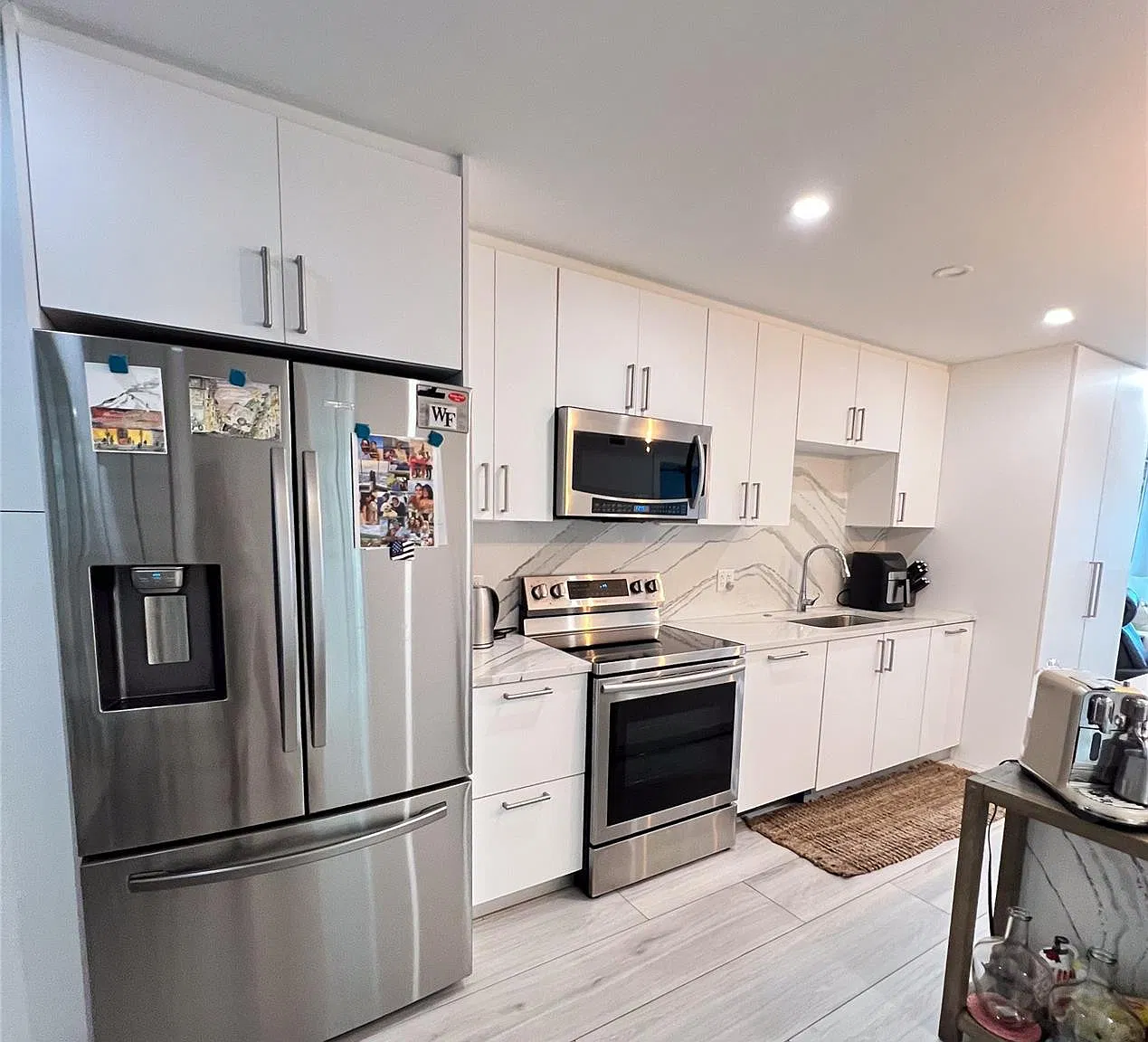 2 bed, 2.0 bath, 1045 sqft, $2,800 — Photo 3