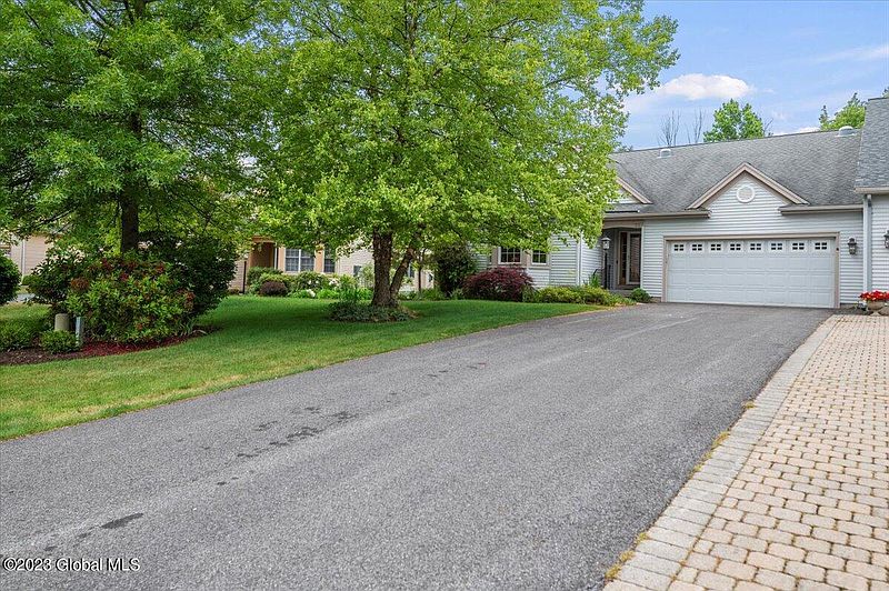2nd image of 21 Walden Fields Drive