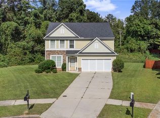 145 Redsage Rdg, Atlanta, GA 30349