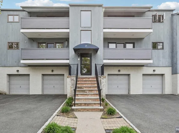 27 Espy Rd, Caldwell, NJ 07006