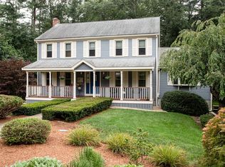 215 Erin Rd, Taunton, MA 02780