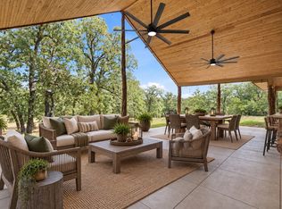 722 Three Skillet Rd, Springtown, TX 76082