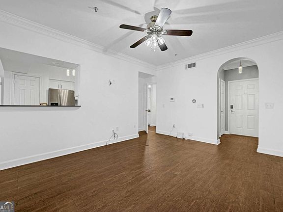 5th image of 3777 Peachtree Rd NE APT 1116