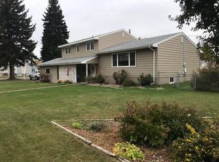 817 S Lincoln Ave, Sidney, MT 59270