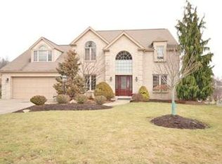 344 Martha Dr, Canonsburg, PA 15317
