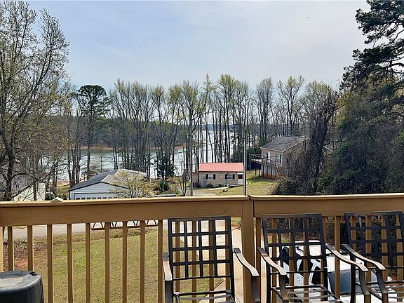 2nd image of 160 Hudgins Lake Rd